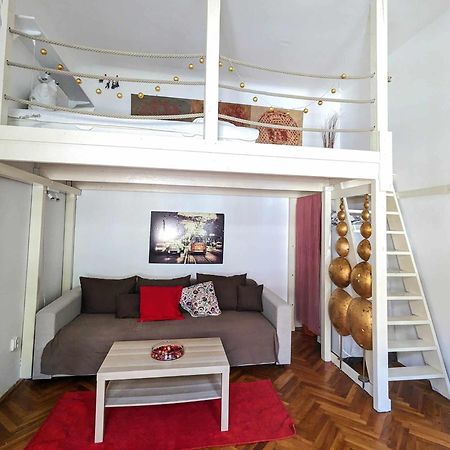 Gallery Flat In Party District Budapeste Exterior foto