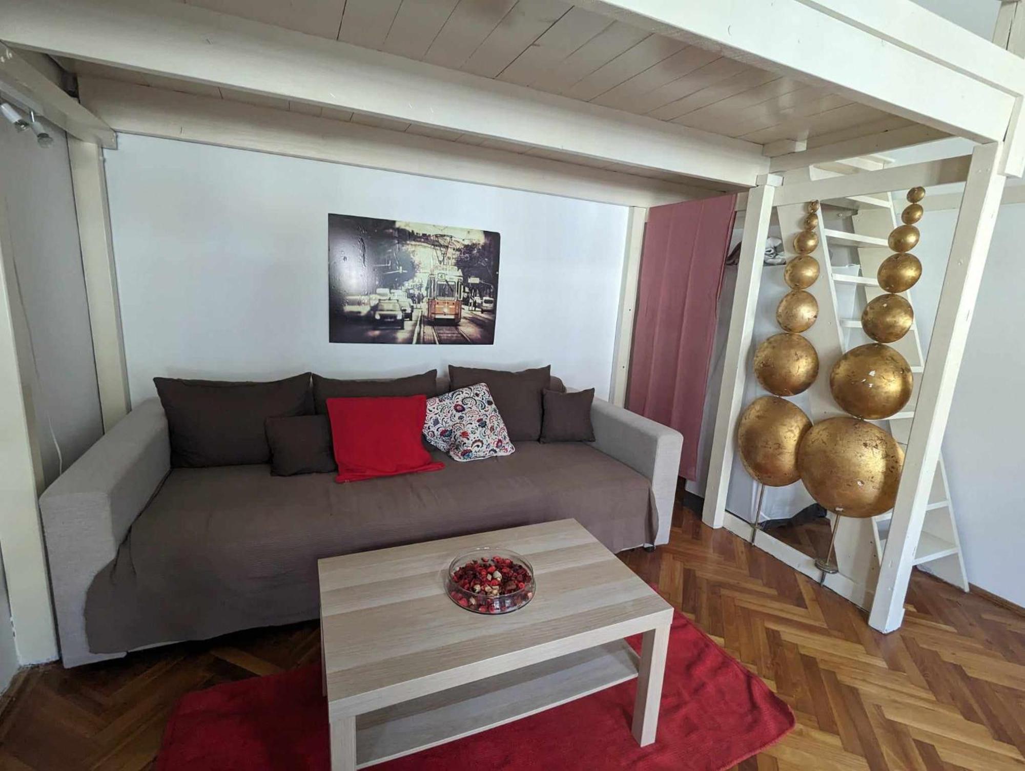 Gallery Flat In Party District Budapeste Exterior foto